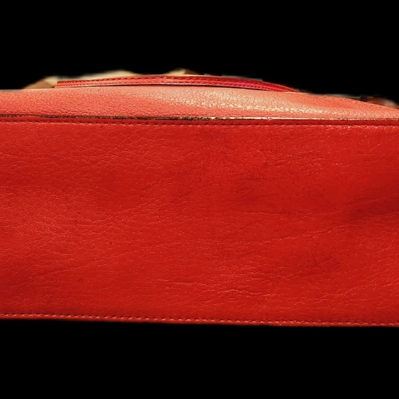 Coach Peach Purse EUC - Picture 3 of 11